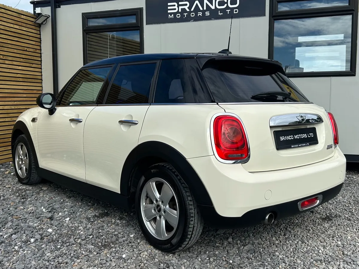 Mini Cooper Hatchback, Petrol, 2016, White