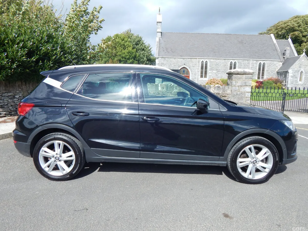 SEAT Arona SUV, Diesel, 2019, Black