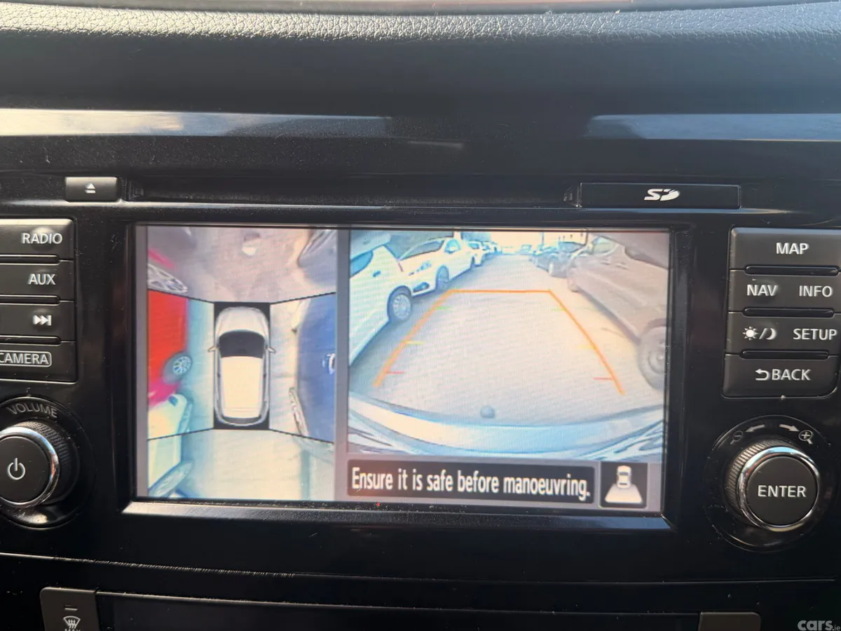 Nissan Qashqai SUV, Diesel, 2017, Grey