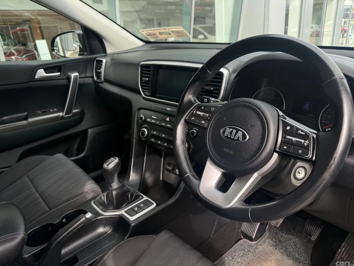 Kia Sportage MPV, Diesel, 2020, Black