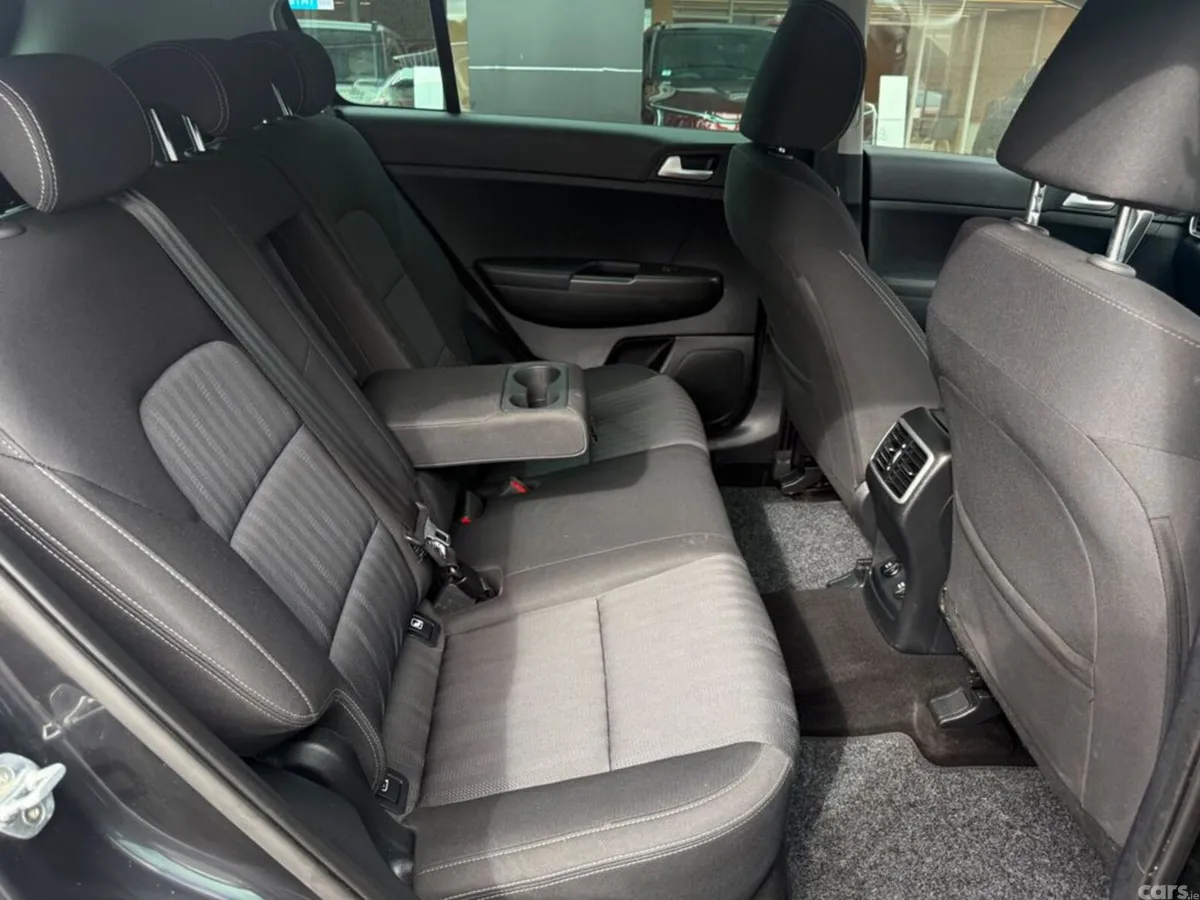 Kia Sportage MPV, Diesel, 2020, Black