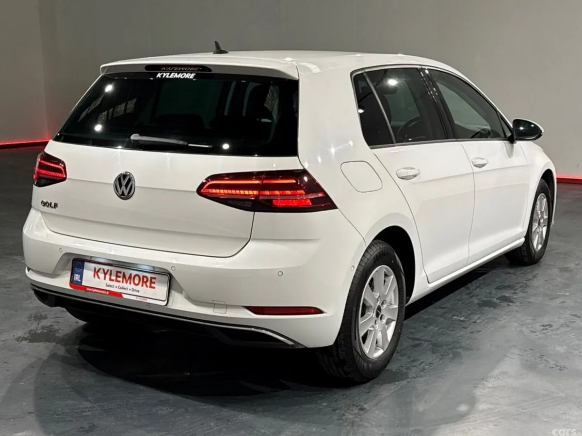 Volkswagen Golf Hatchback, Petrol, 2019, White
