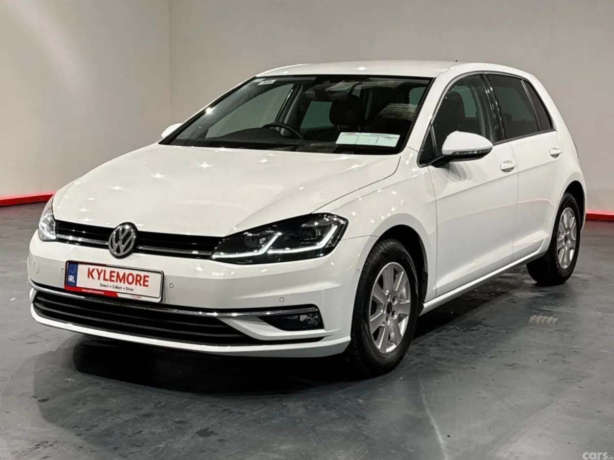 Volkswagen Golf Hatchback, Petrol, 2019, White