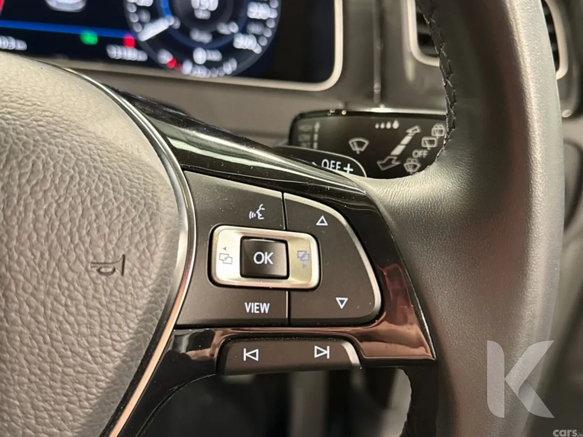 Volkswagen Golf Hatchback, Petrol, 2019, White