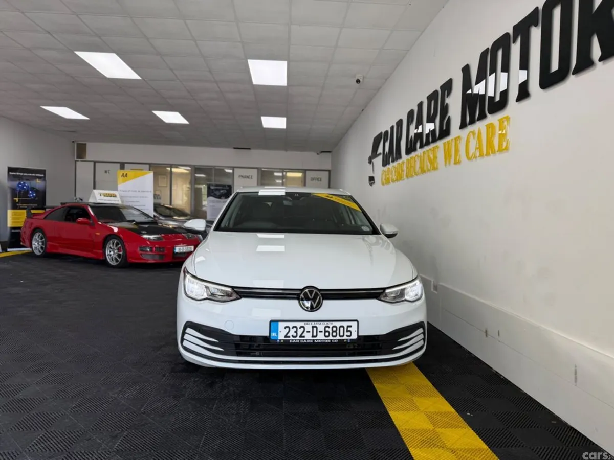 Volkswagen Golf Estate, Petrol, 2023, White