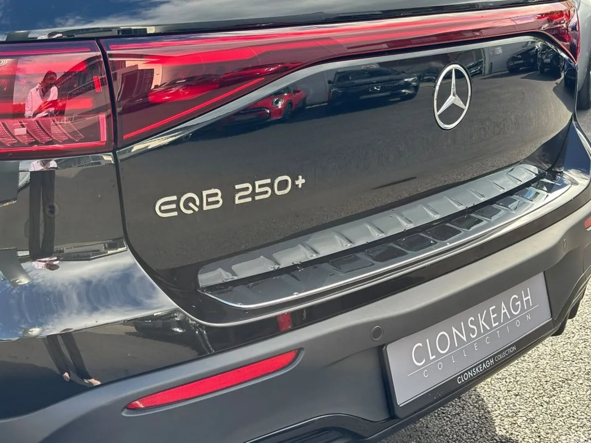 Mercedes-Benz EQB Estate, Electric, 2025, Black
