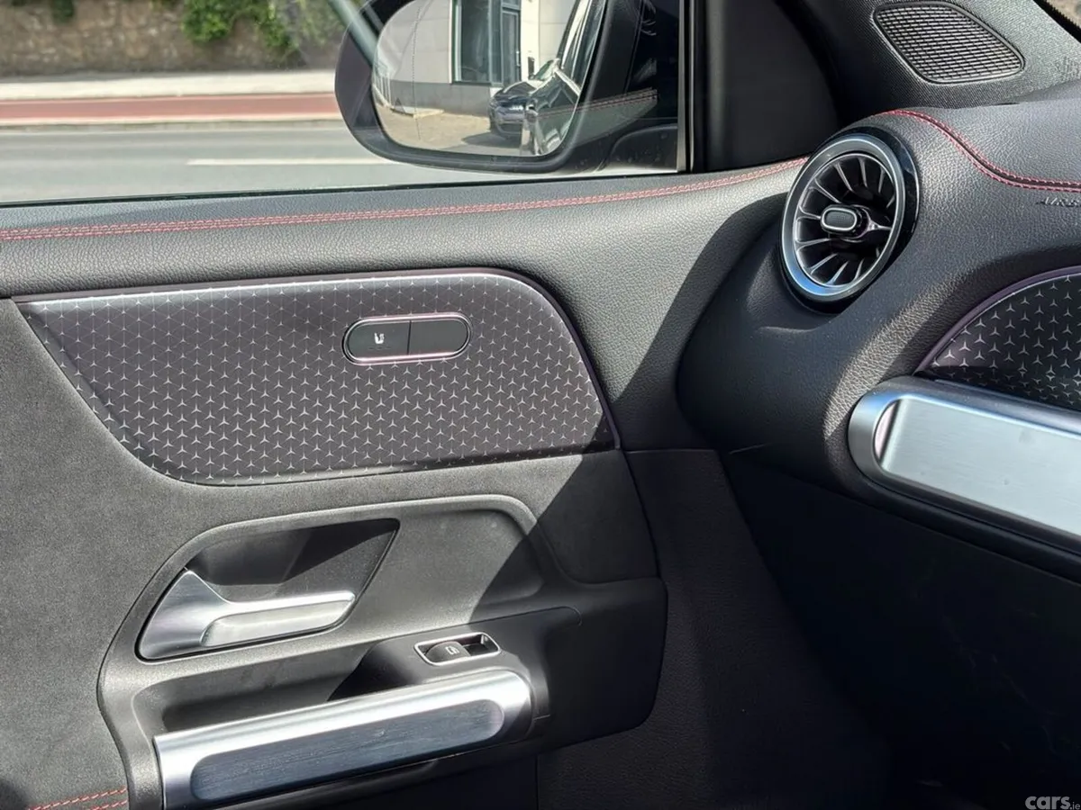 Mercedes-Benz EQB Estate, Electric, 2025, Black