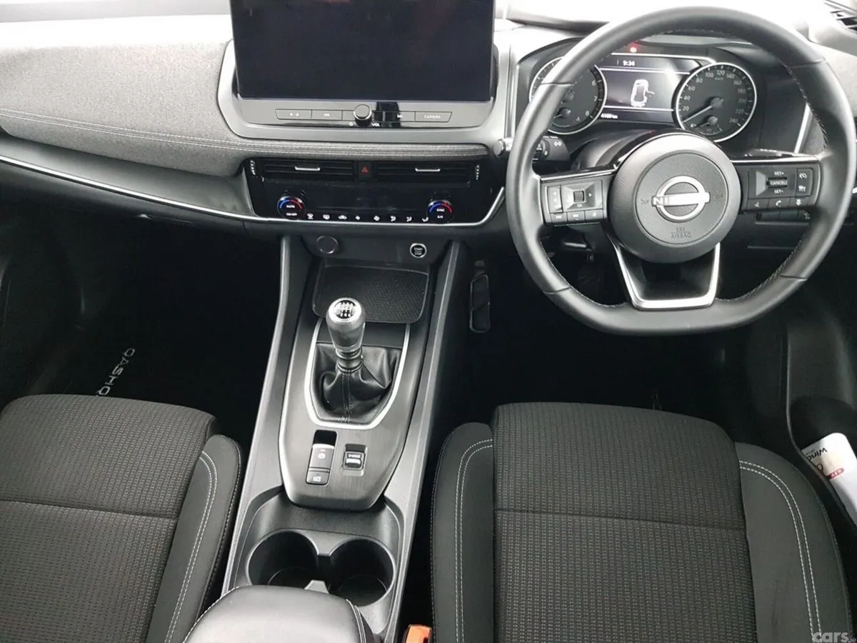 Nissan Qashqai MPV, Petrol, 2026, White