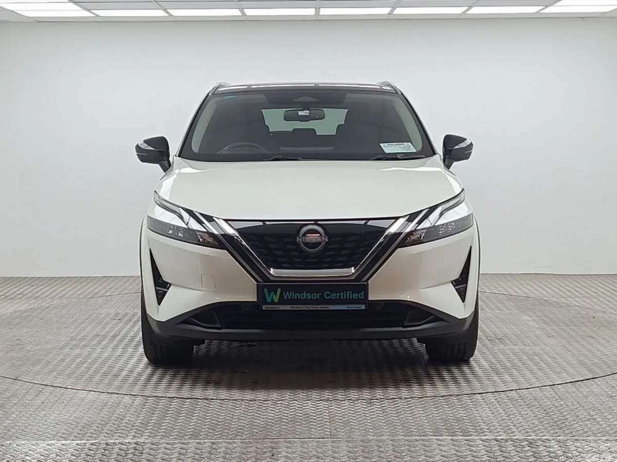 Nissan Qashqai MPV, Petrol, 2024, White