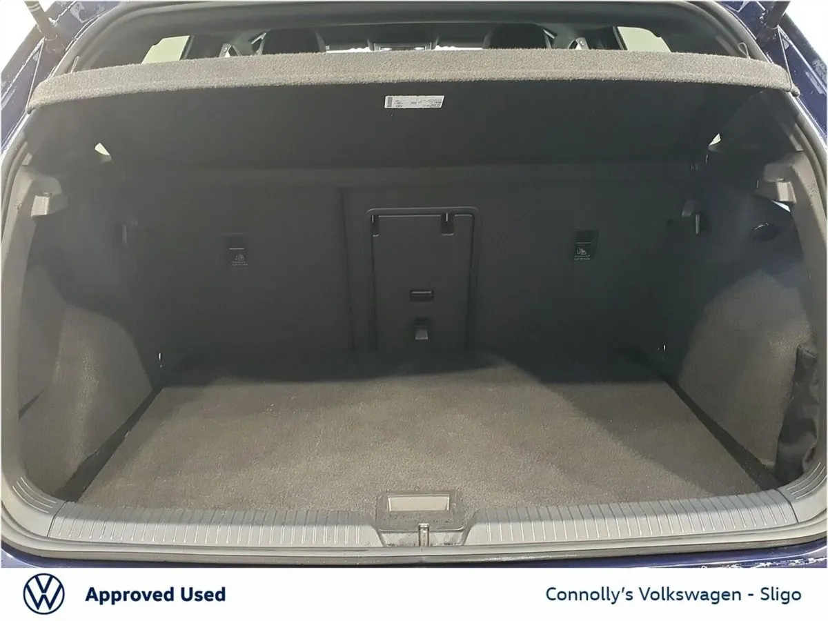 Volkswagen Golf Hatchback, Petrol, 2024, Blue