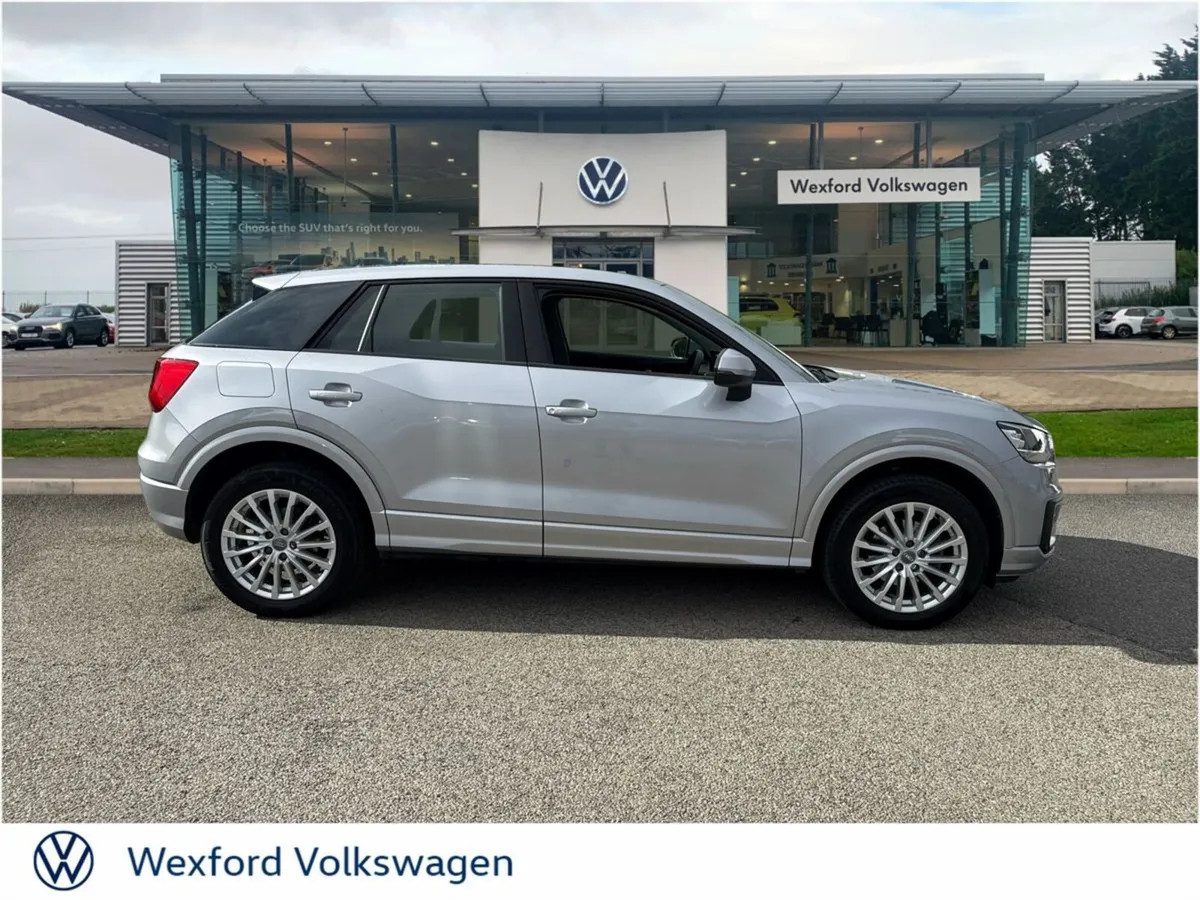 Audi Q2 SUV, Petrol, 2020, Grey