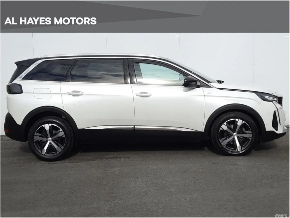 Peugeot 5008 MPV, Diesel, 2024, White