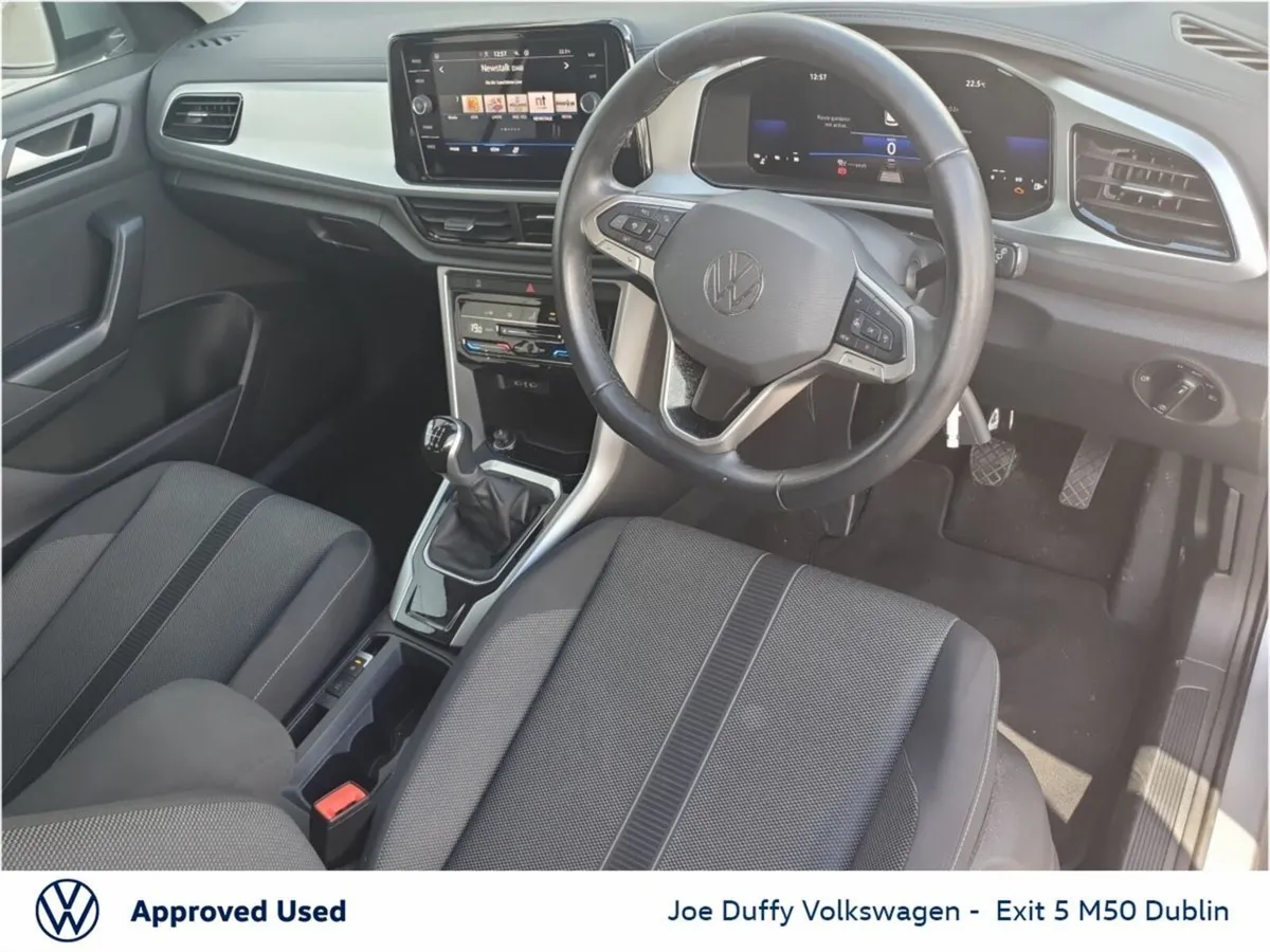Volkswagen T-Roc SUV, Petrol, 2023, Grey
