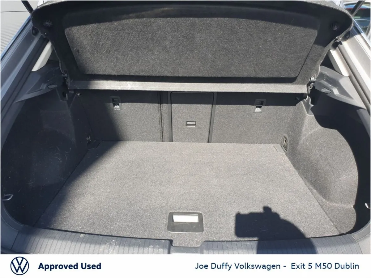Volkswagen T-Roc SUV, Petrol, 2023, Grey