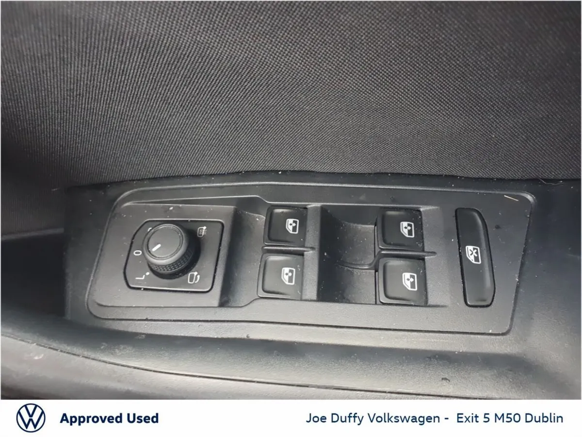 Volkswagen T-Roc SUV, Petrol, 2023, Grey