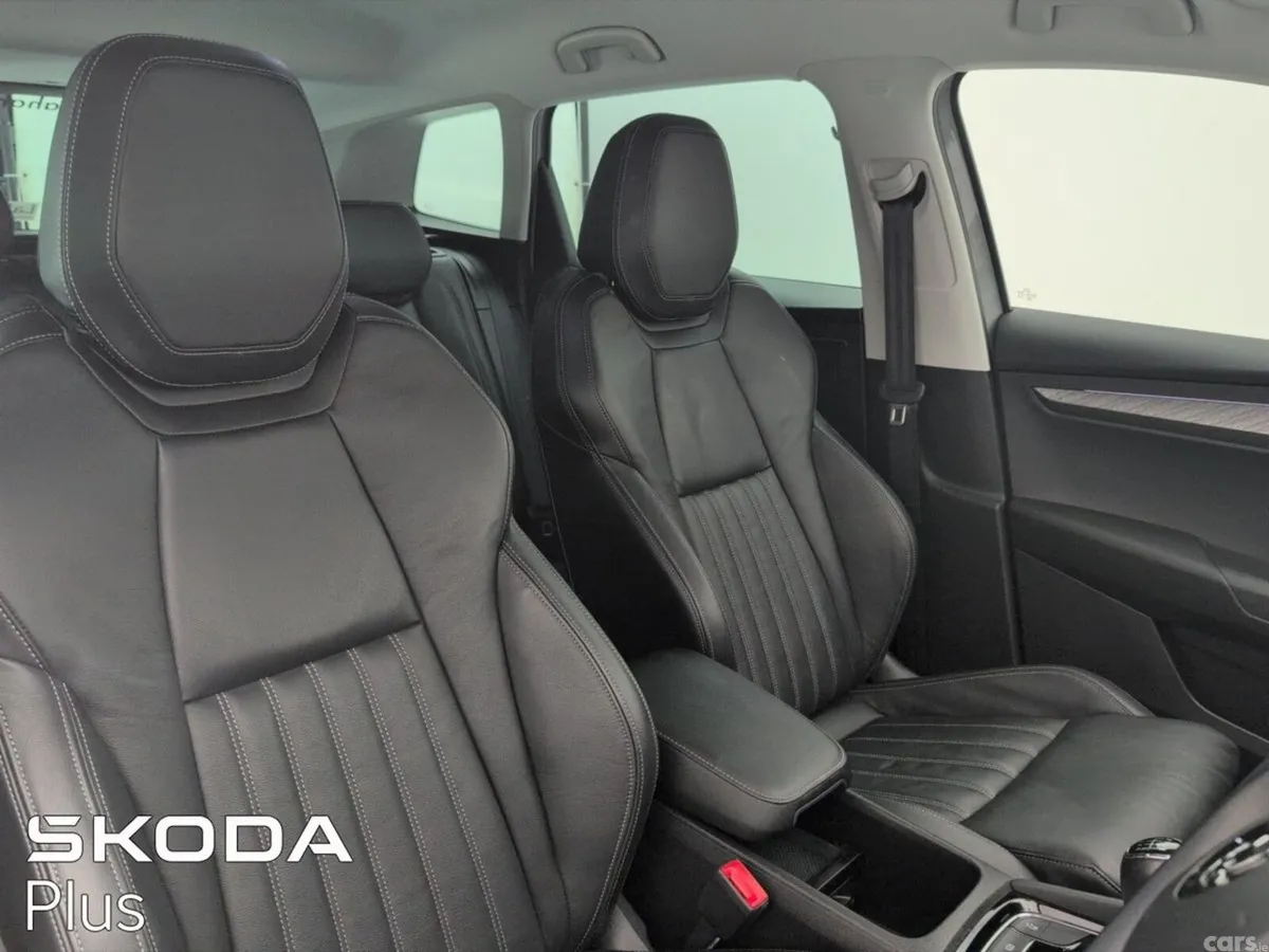 Skoda Karoq SUV, Petrol, 2024, Grey