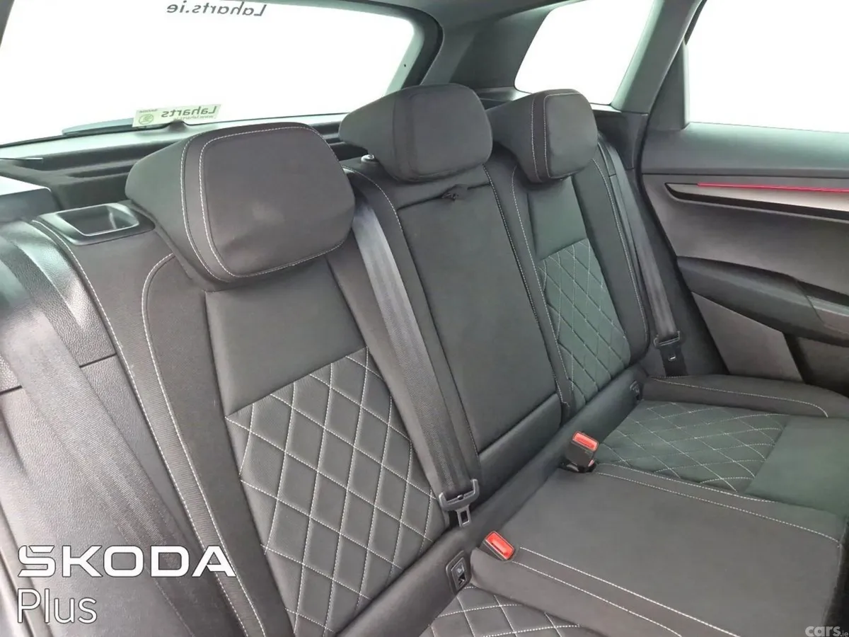 Skoda Karoq SUV, Diesel, 2023, Grey
