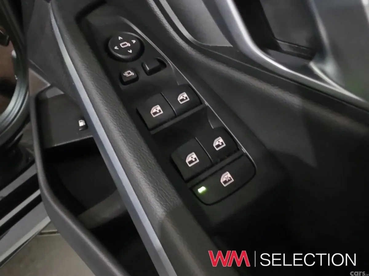 BMW 3-Series Saloon, Petrol Plug-in Hybrid, 2025, Black