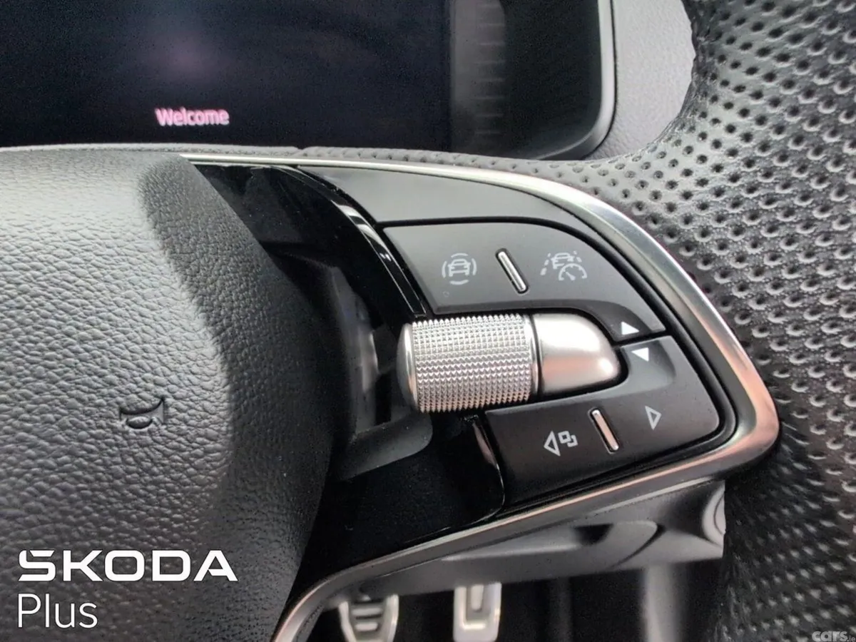 Skoda Karoq SUV, Diesel, 2024, Grey