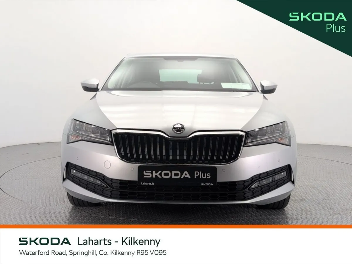 Skoda Superb Saloon, Diesel, 2024, Silver
