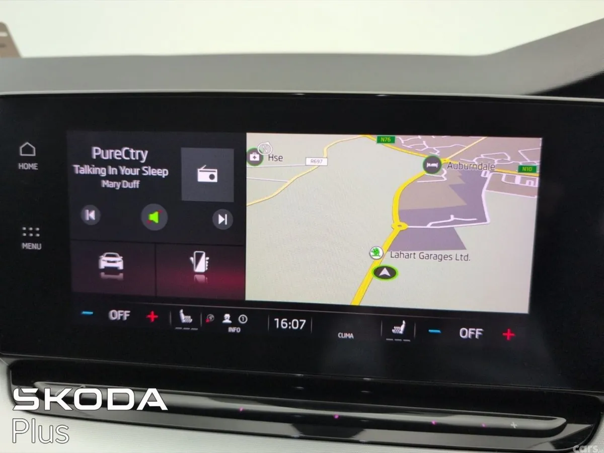 Skoda Octavia Saloon, Diesel, 2023, Grey