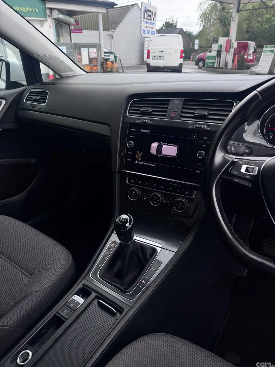 Volkswagen Golf Hatchback, Diesel, 2020, White
