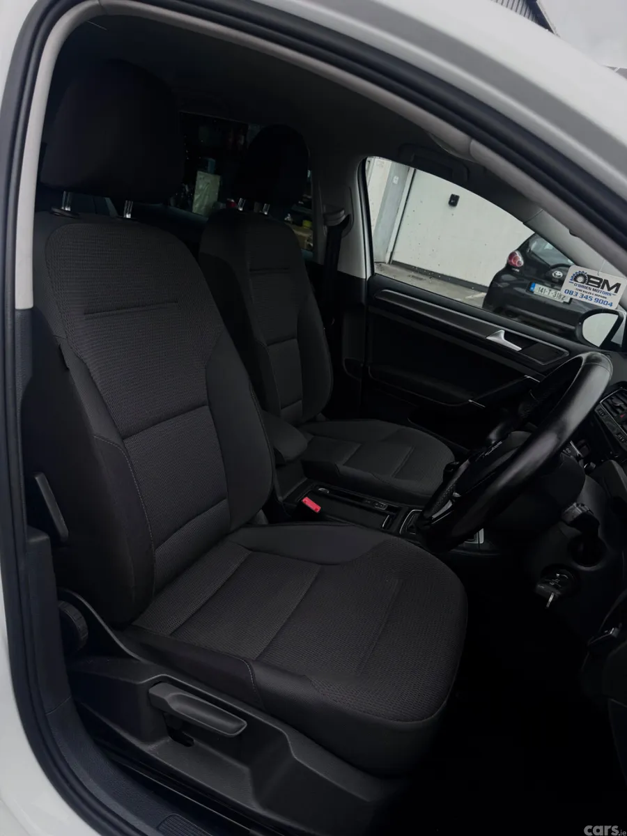 Volkswagen Golf Hatchback, Diesel, 2020, White