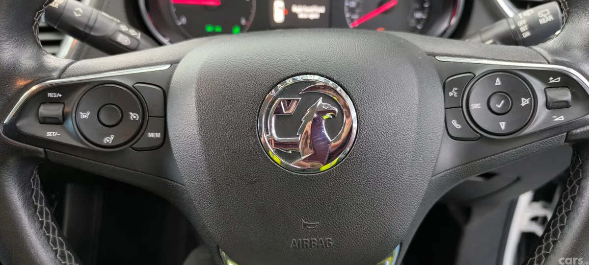 Opel Grandland X Hatchback, Diesel, 2019, White