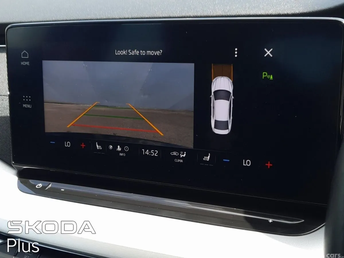 Skoda Octavia Saloon, Petrol, 2023, Black