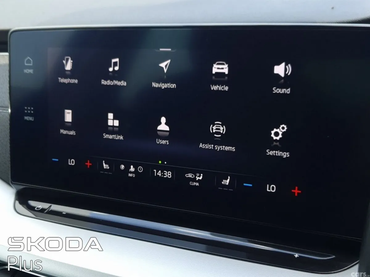 Skoda Octavia Saloon, Petrol, 2023, Black