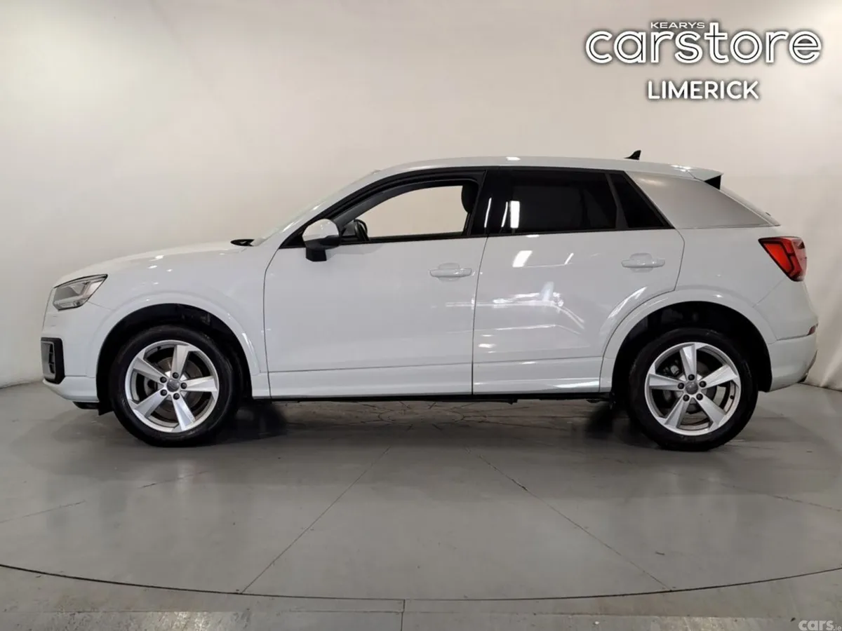 Audi Q2 SUV, Petrol, 2020, White