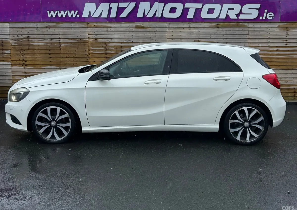 Mercedes-Benz A-Class Hatchback, Petrol, 2013, White