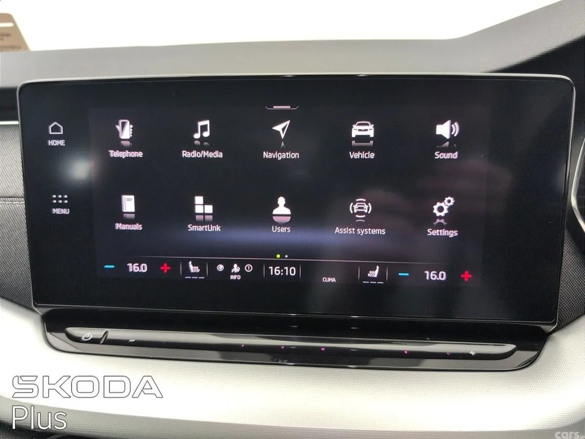 Skoda Octavia Saloon, Petrol, 2024, Black