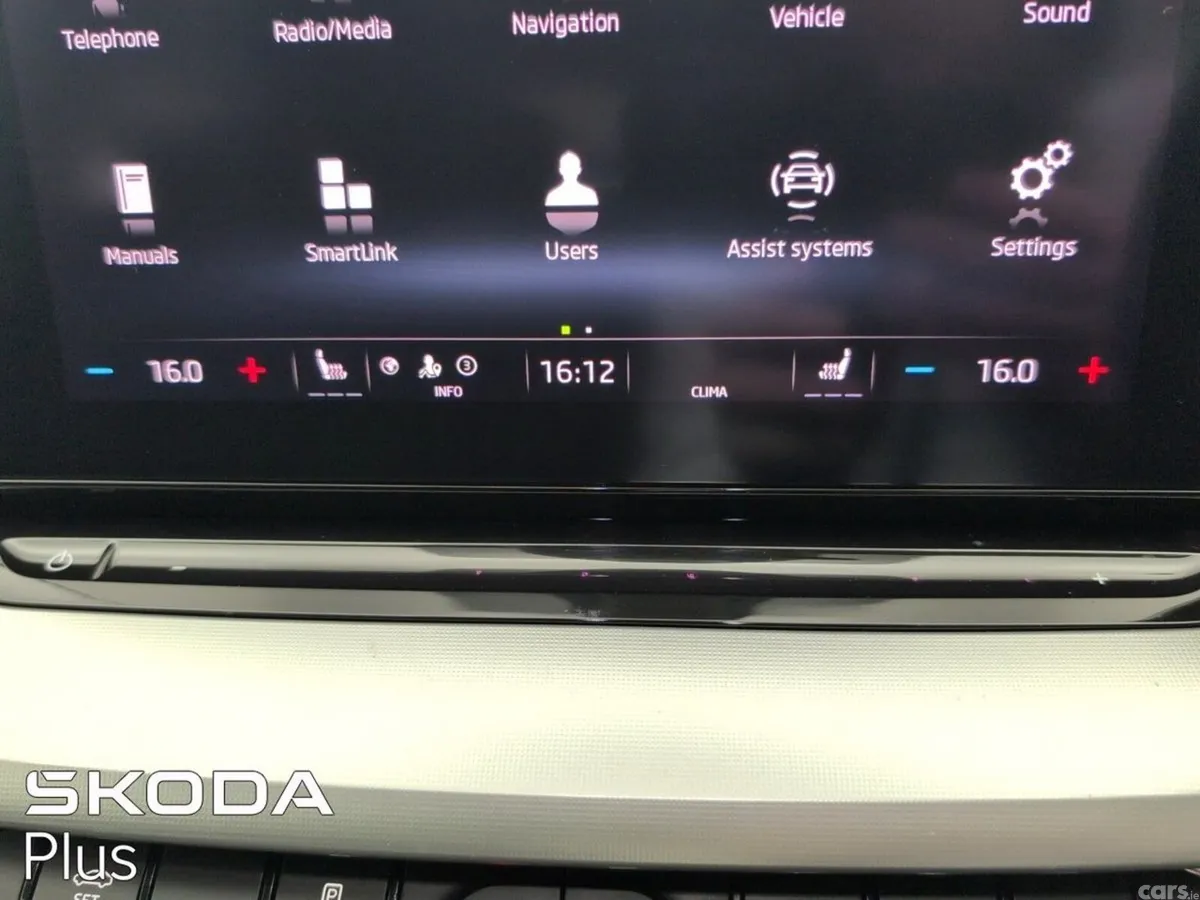 Skoda Octavia Saloon, Petrol, 2024, Black