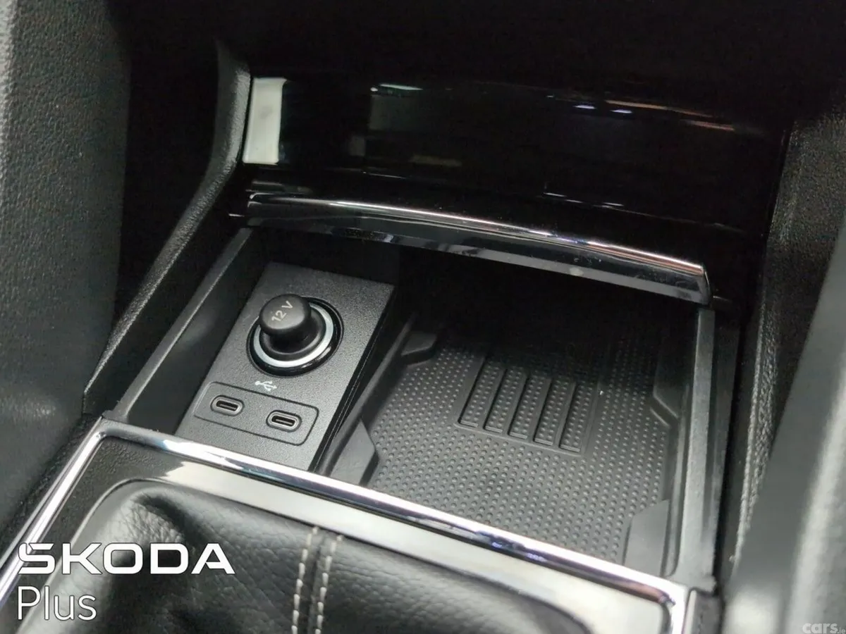 Skoda Karoq SUV, Diesel, 2024, Grey