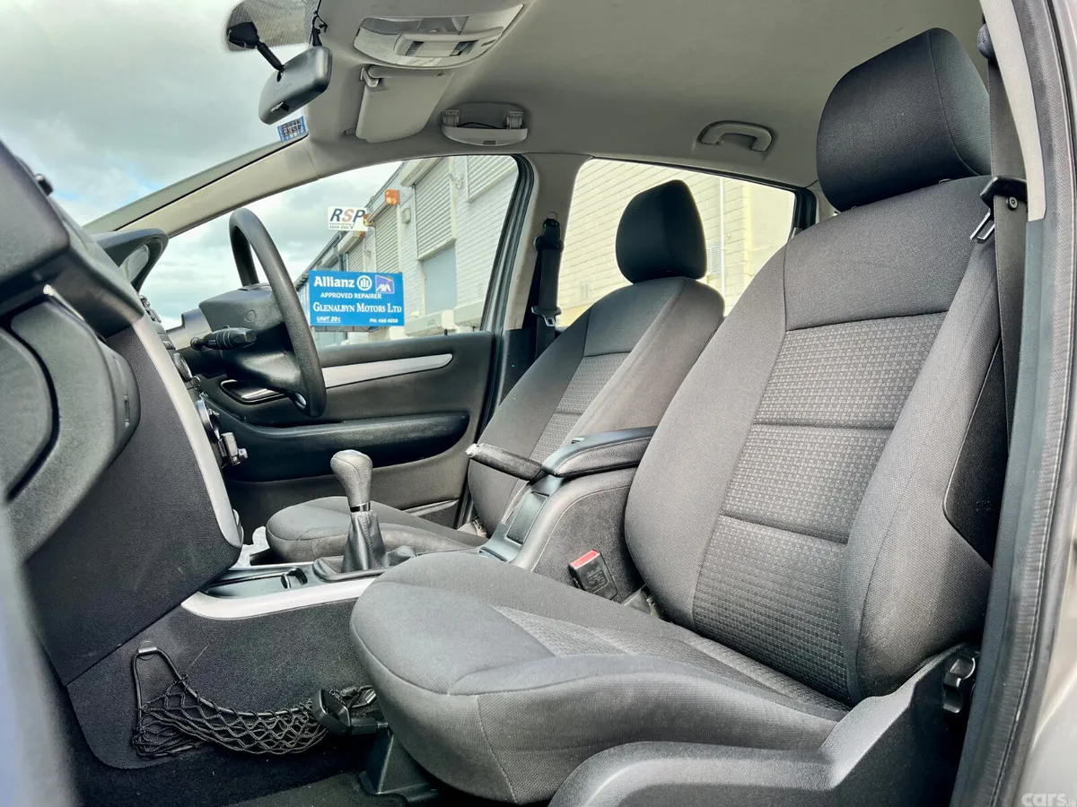 Mercedes-Benz B-Class MPV, Petrol, 2009, Grey