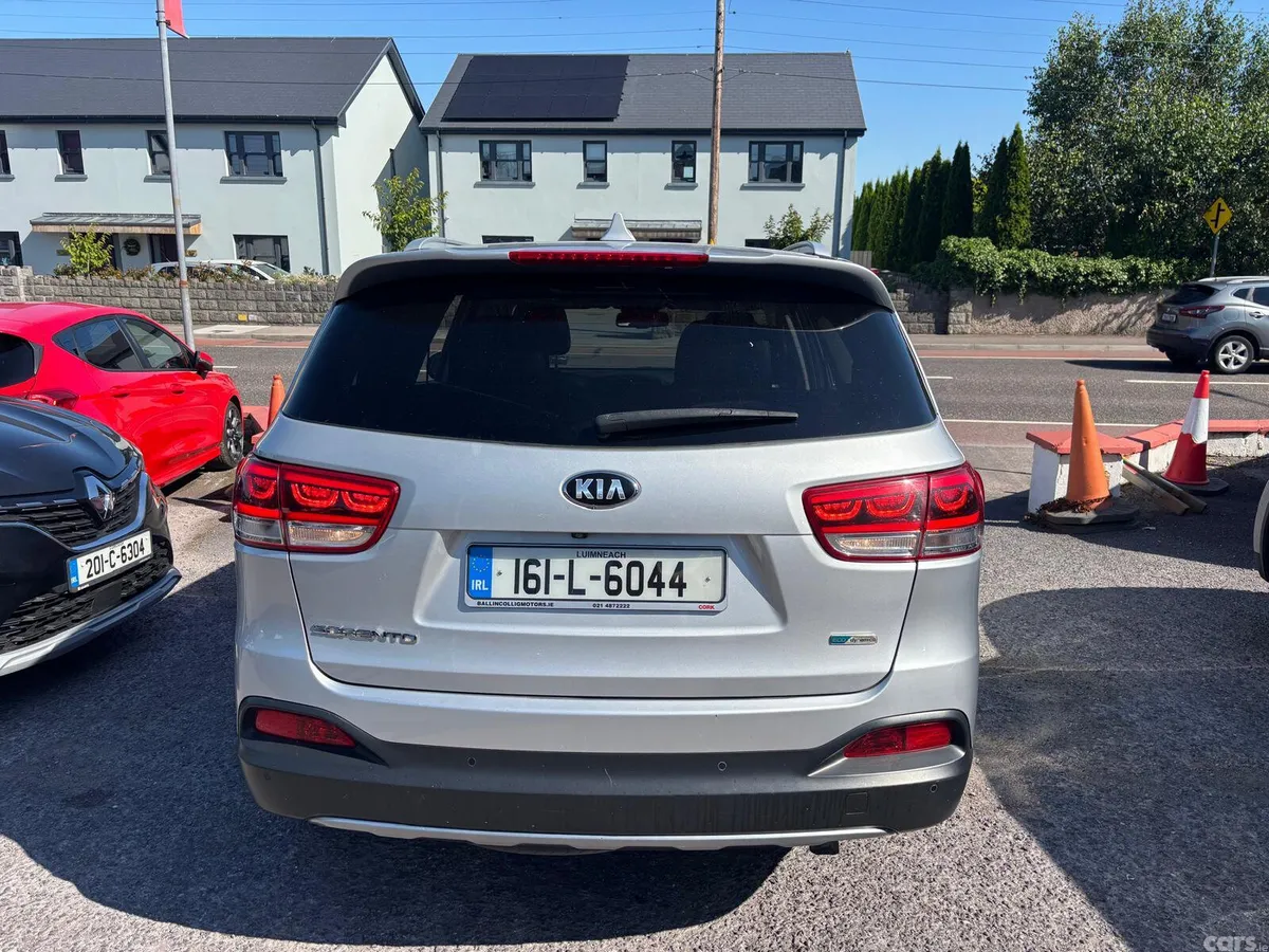 Kia Sorento SUV, Diesel, 2016, Silver