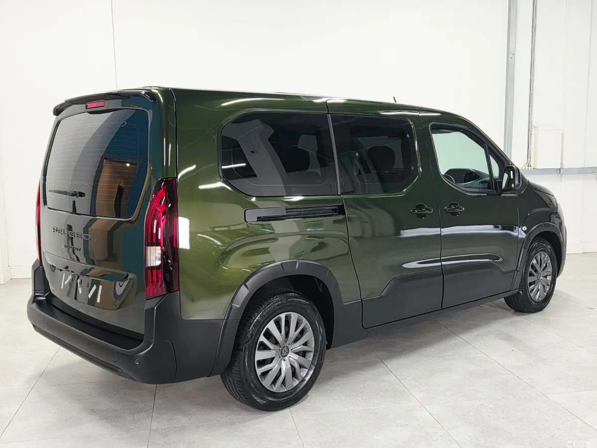 Peugeot Rifter MPV, Electric, 2025, Green