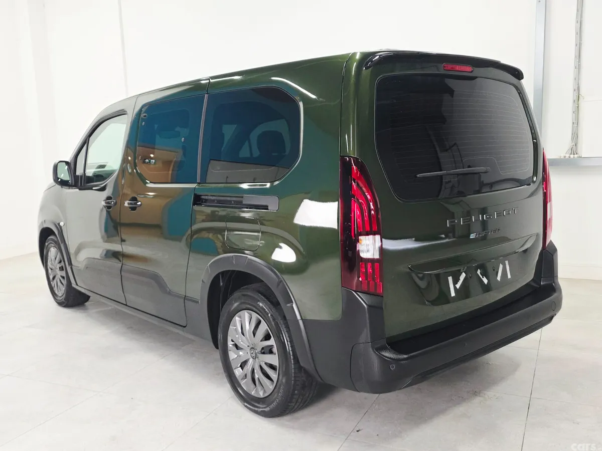 Peugeot Rifter MPV, Electric, 2025, Green