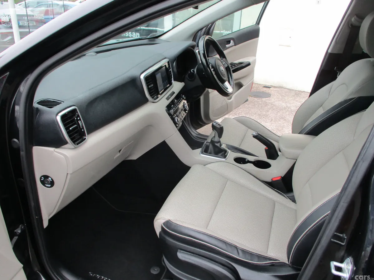 Kia Sportage SUV, Diesel, 2020, Black