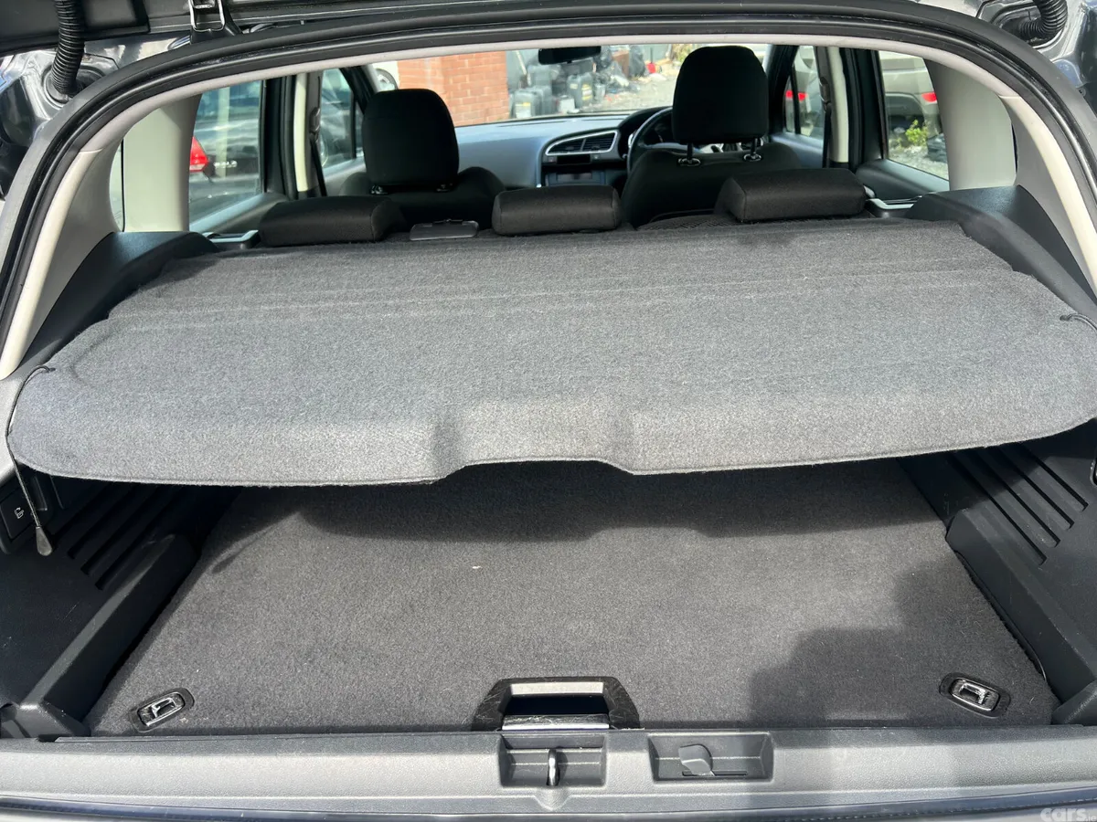 Peugeot 3008 MPV, Diesel, 2010, Grey