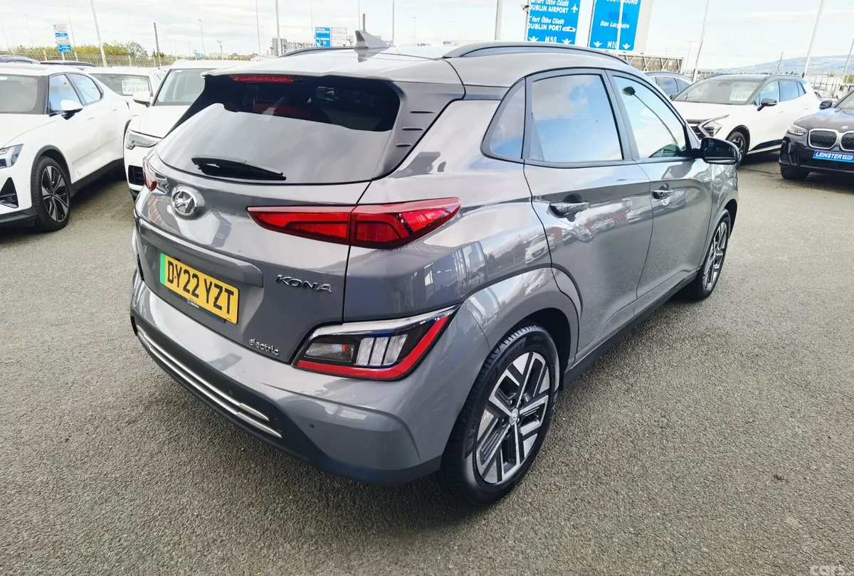 Hyundai KONA Hatchback, Electric, 2022, Grey
