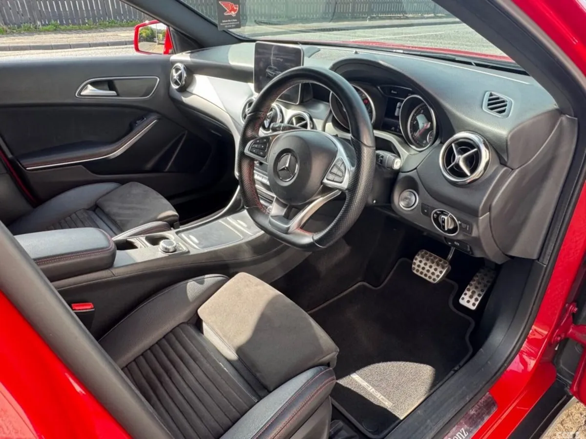 Mercedes-Benz GLA SUV, Diesel, 2018, Red