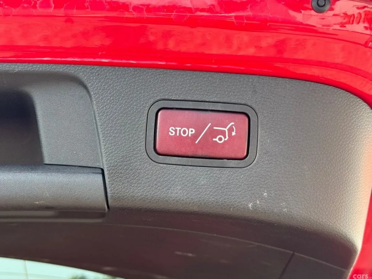 Mercedes-Benz GLA SUV, Diesel, 2018, Red