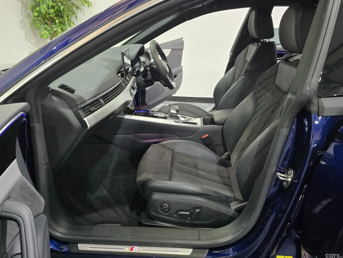 Audi A5 Hatchback, Diesel, 2021, Blue