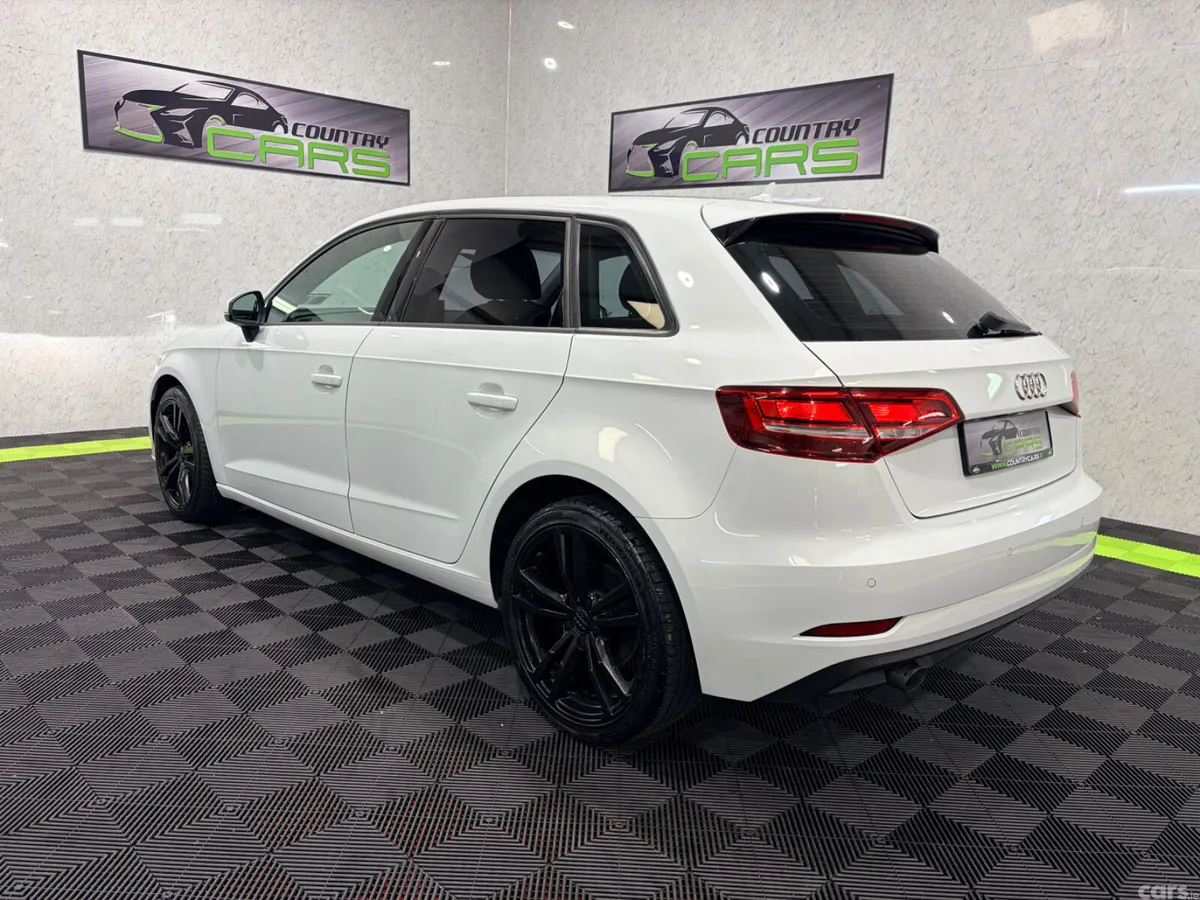 Audi A3 Hatchback, Diesel, 2017, White