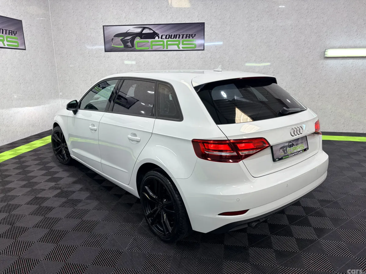 Audi A3 Hatchback, Diesel, 2017, White
