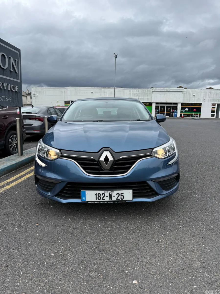 Renault Megane Hatchback, Diesel, 2018, Blue