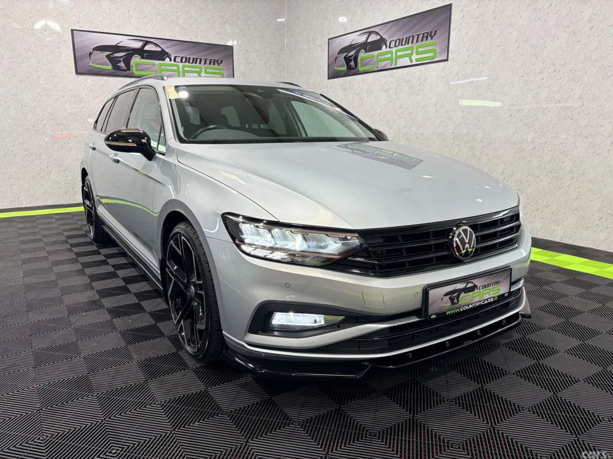 Volkswagen Passat Estate, Diesel, 2022, Silver