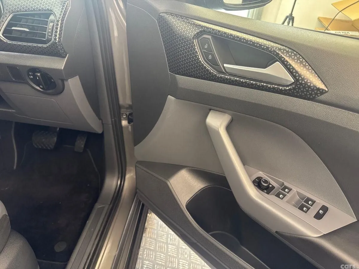 Volkswagen T-Cross Hatchback, Diesel, 2020, Grey